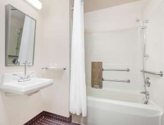 Howard Johnson Inn Nicholasville/Lexington Δωμάτιο φωτογραφία