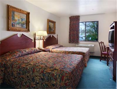 Howard Johnson Inn Nicholasville/Lexington Δωμάτιο φωτογραφία